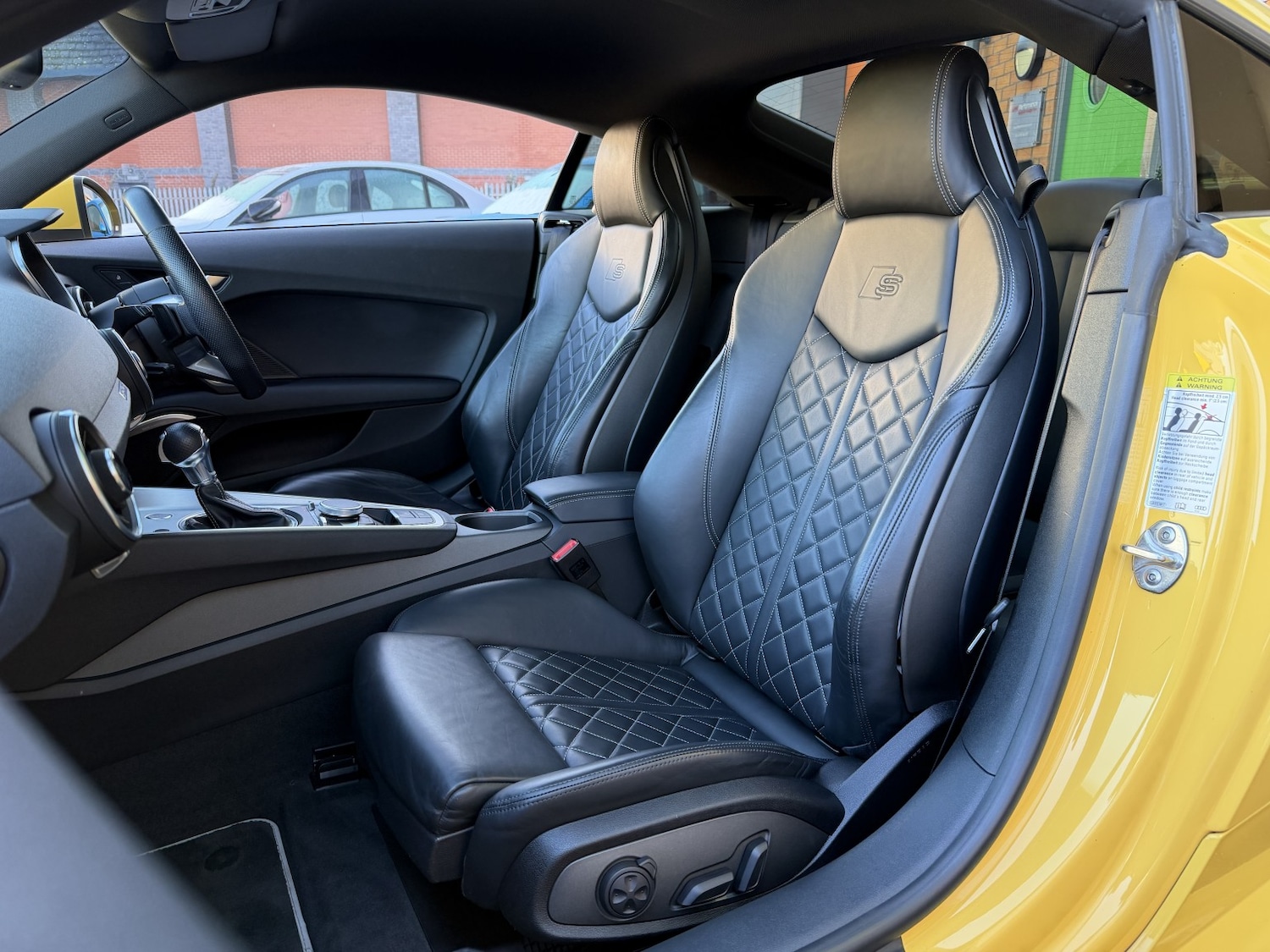 Used Audi TT 2015 for sale - 77162224: Photo 5