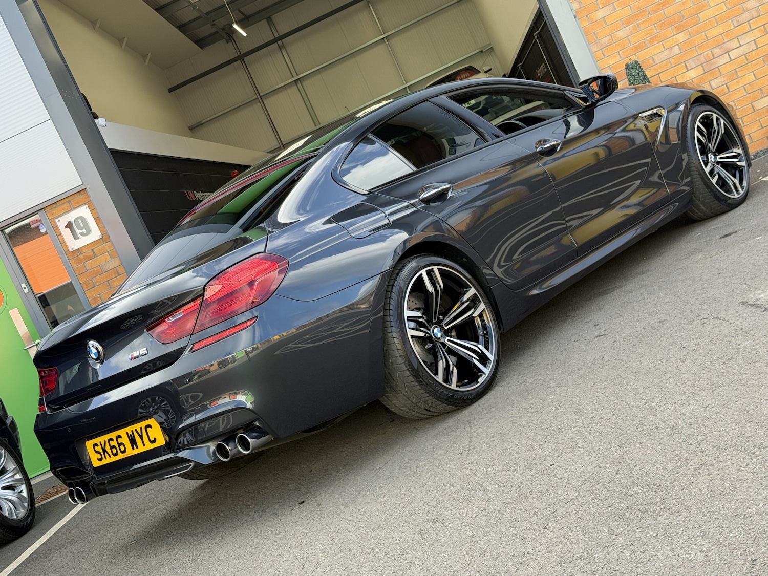 Used BMW M6 2016 for sale - 77836978: Photo 27