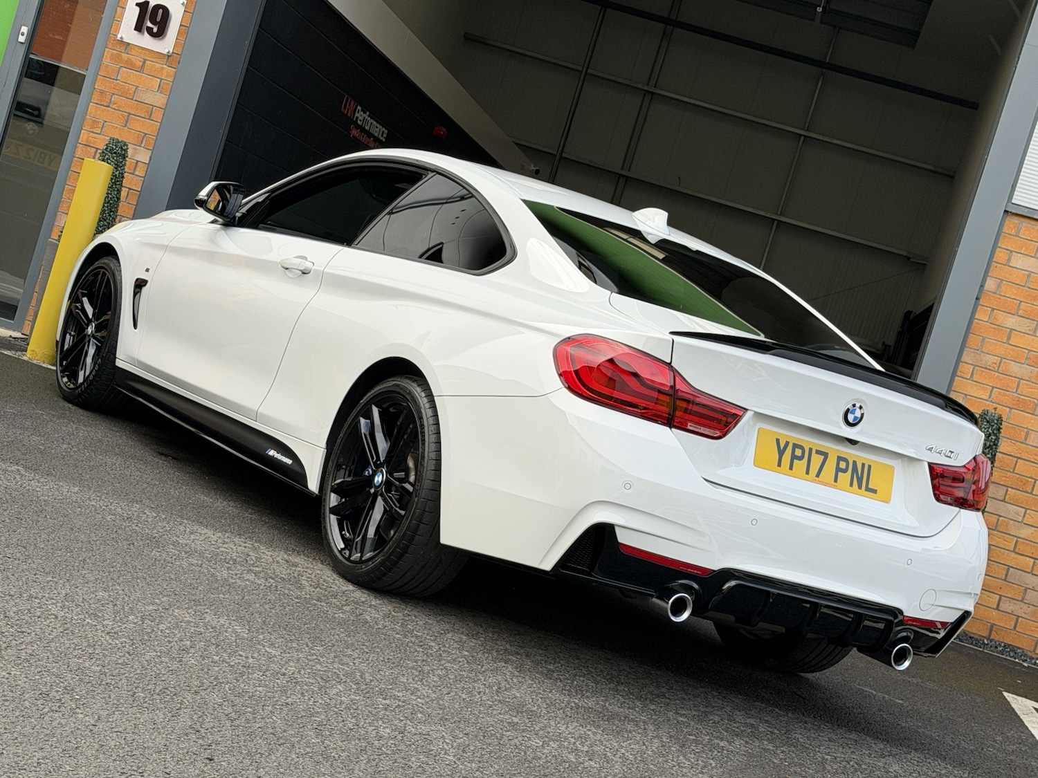 Used BMW 4 Series 2017 for sale - 77707124: Photo 20