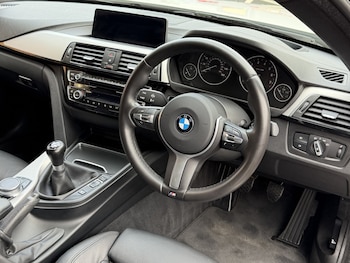 Used BMW 4 Series 2017 for sale - 77707124: Photo