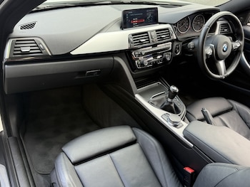 Used BMW 4 Series 2017 for sale - 77707124: Photo