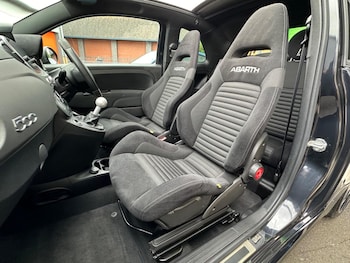 Used Abarth 595 2018 for sale - 75999948: Photo