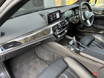 Used BMW 5 Series 2018 for sale - 78300345: Photo