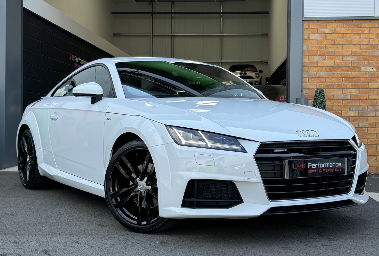 Used Audi TT 2017 for sale - 76693038: Photo 1