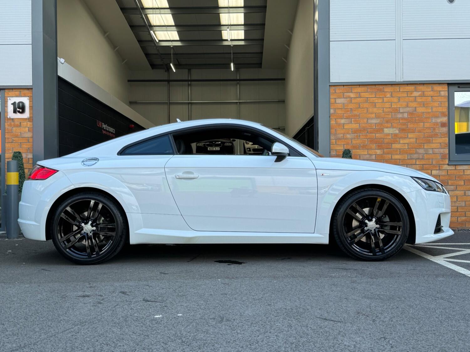 Used Audi TT 2017 for sale - 76693038: Photo 21