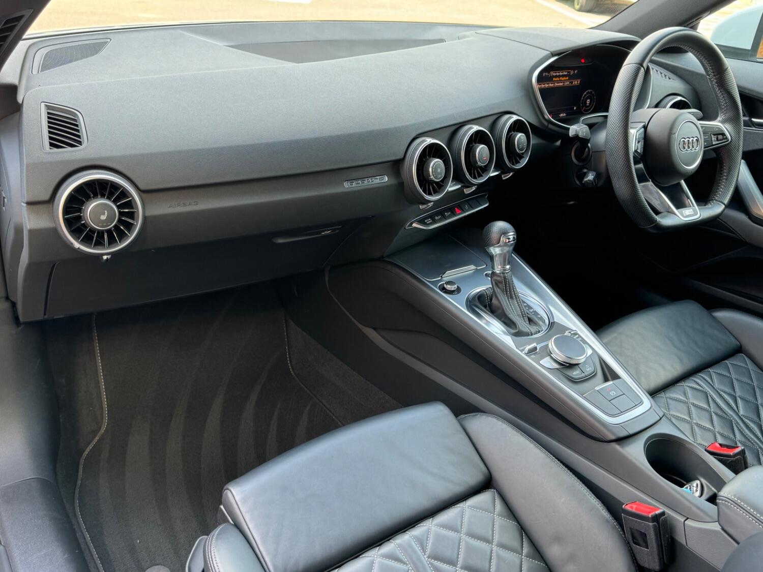 Used Audi TT 2017 for sale - 76693038: Photo 3