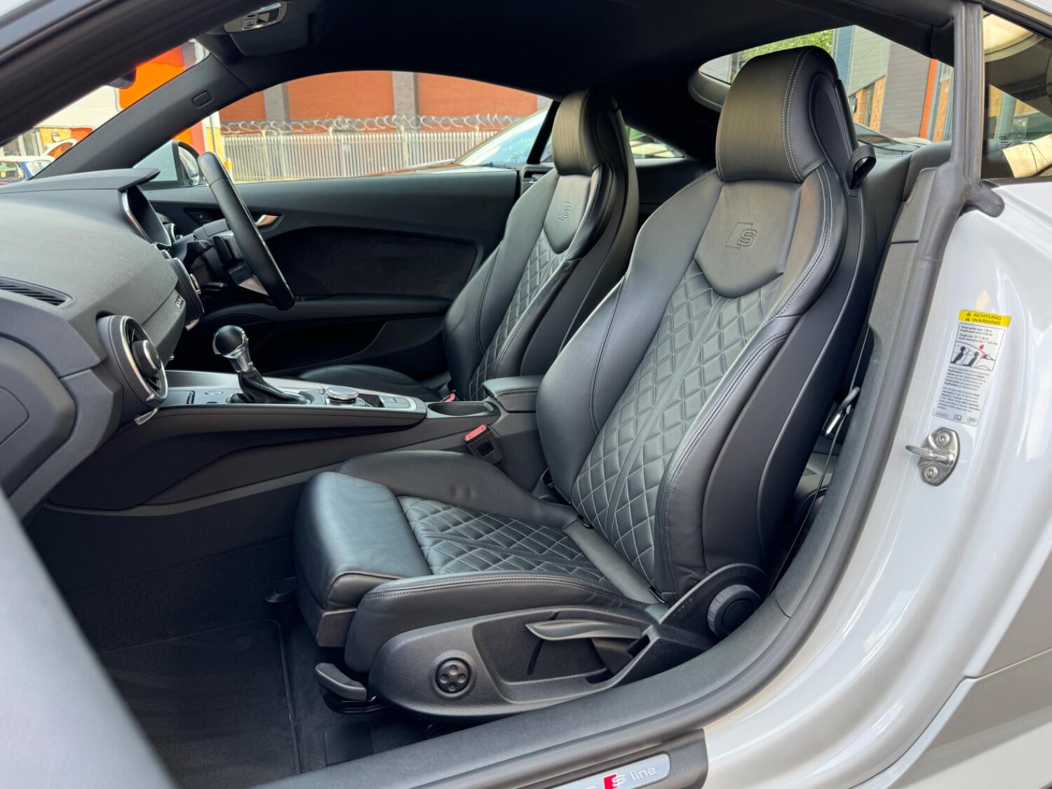 Used Audi TT 2017 for sale - 76693038: Photo 4