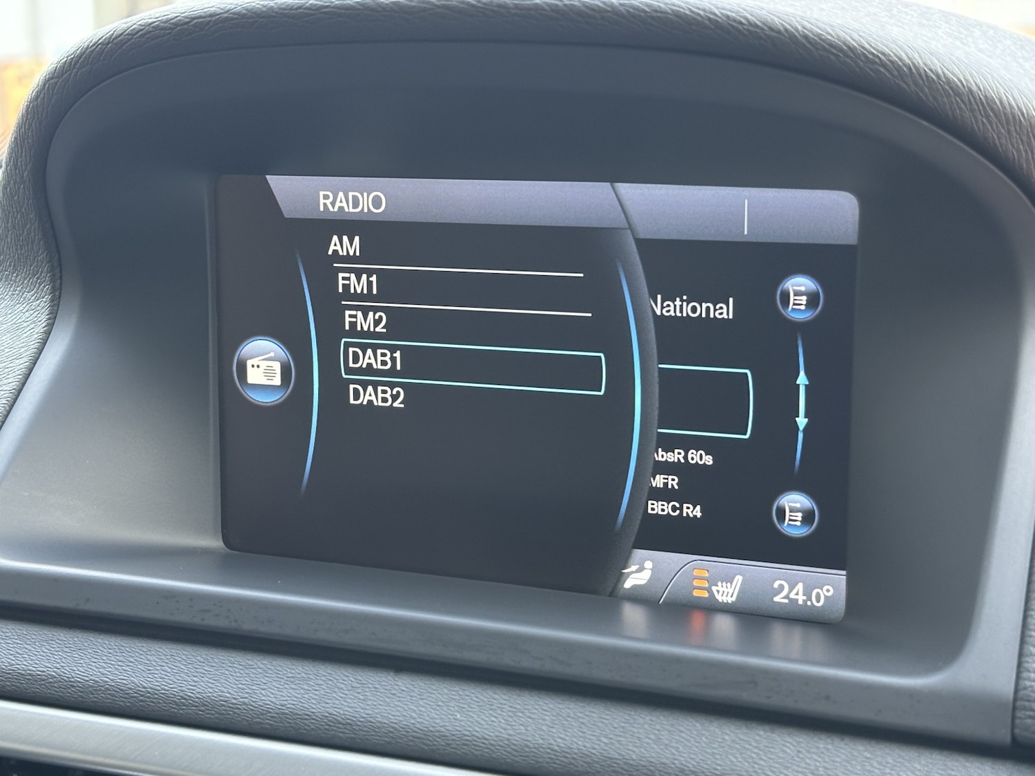 Used Volvo XC70 2014 for sale - 76571076: Photo 20