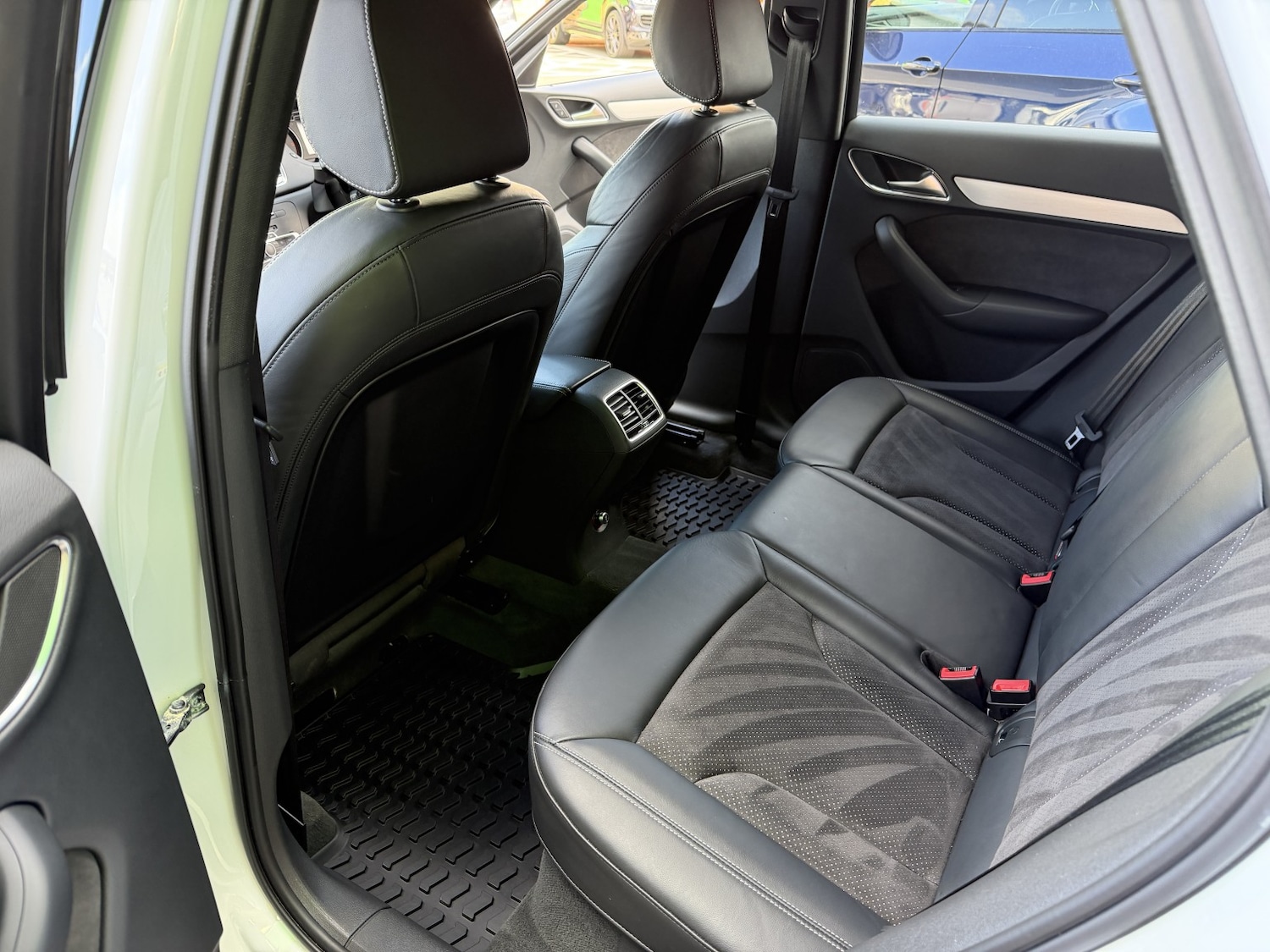 Used Audi Q3 2016 for sale - 77837008: Photo 6