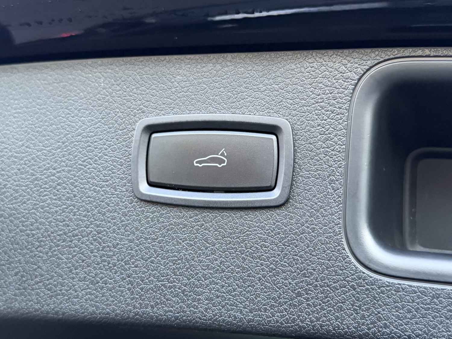 Used Porsche Macan 2016 for sale - 77189233: Photo 20