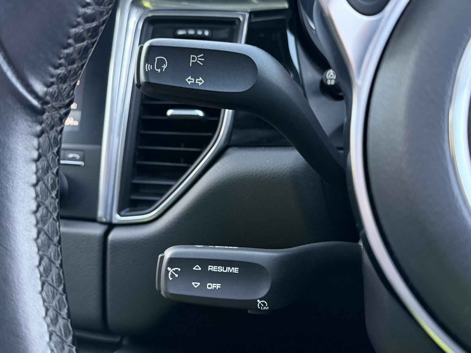 Used Porsche Macan 2016 for sale - 77189233: Photo 21