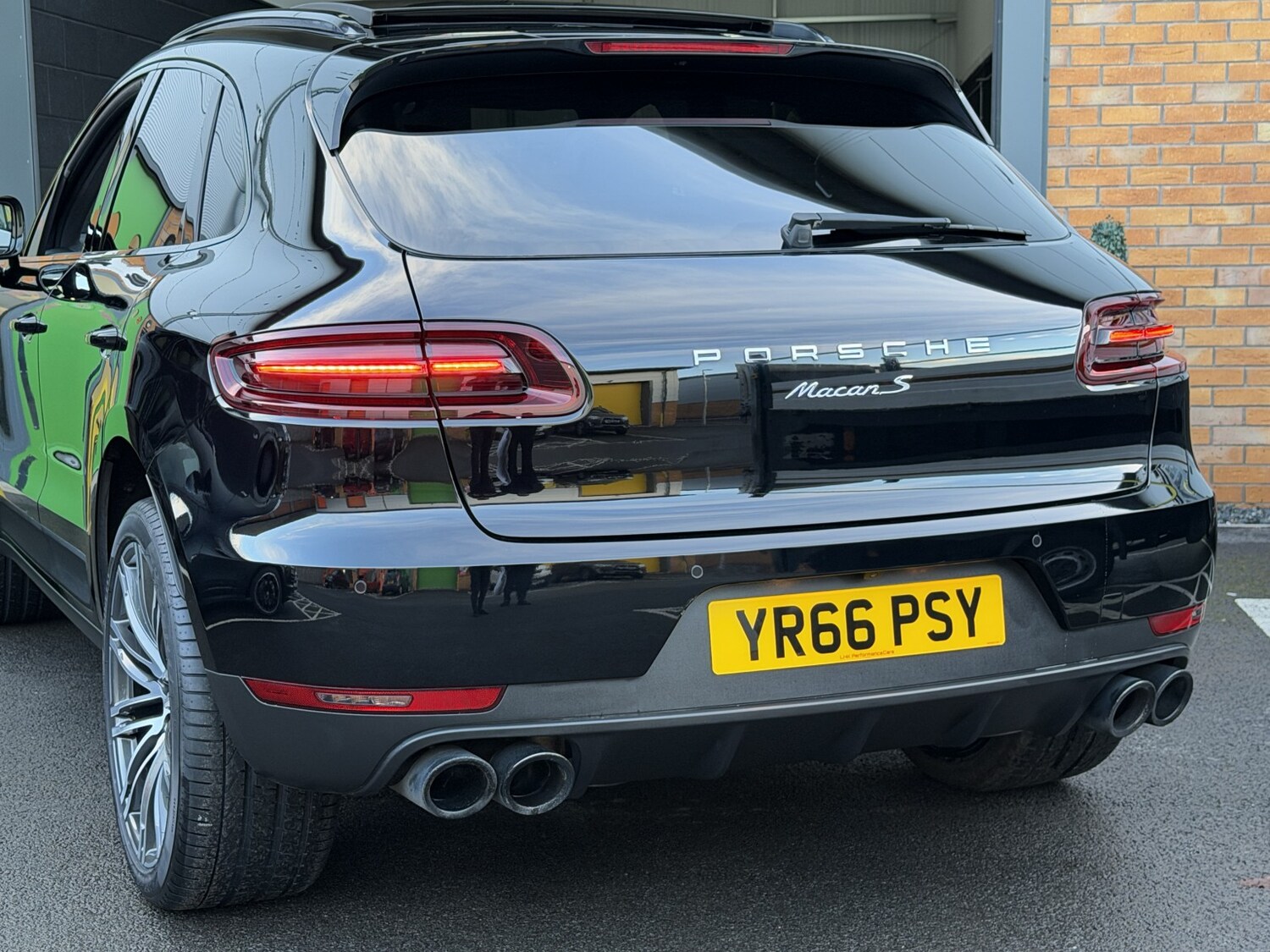 Used Porsche Macan 2016 for sale - 77189233: Photo 23