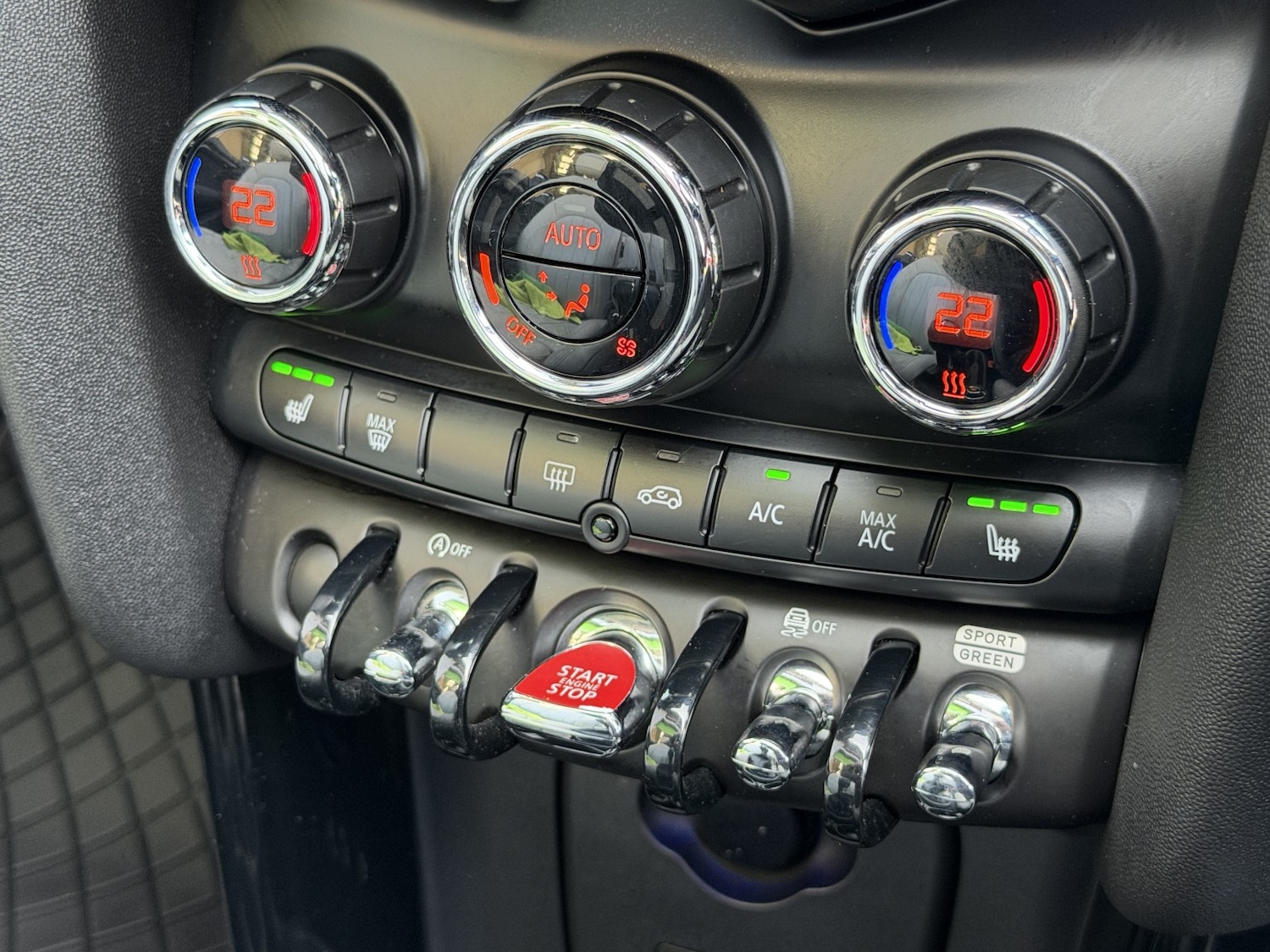 Used MINI Convertible 2017 for sale - 77977172: Photo 10