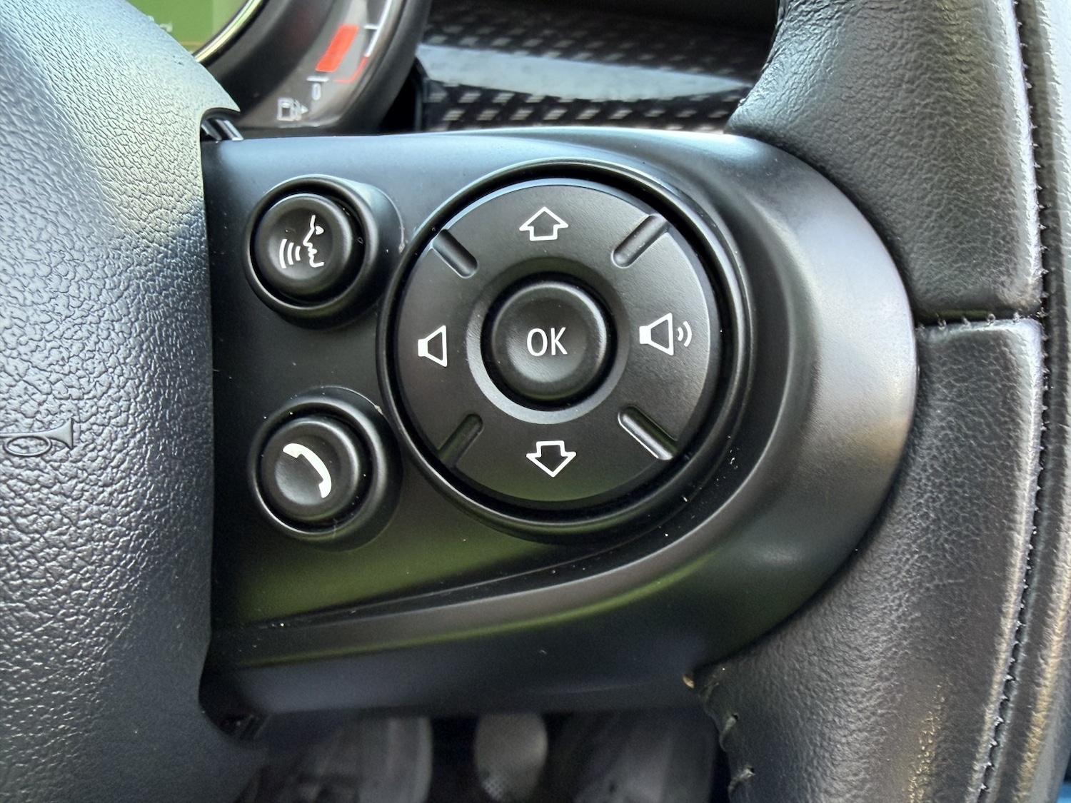 Used MINI Convertible 2017 for sale - 77977172: Photo 17