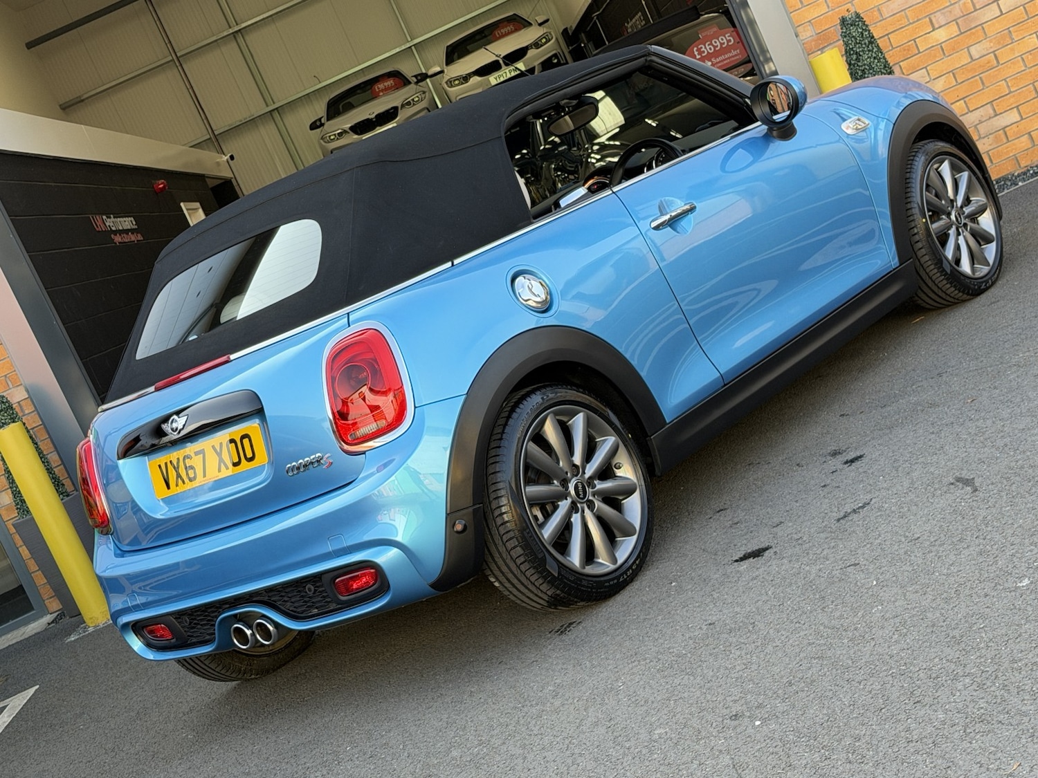 Used MINI Convertible 2017 for sale - 77977172: Photo 26