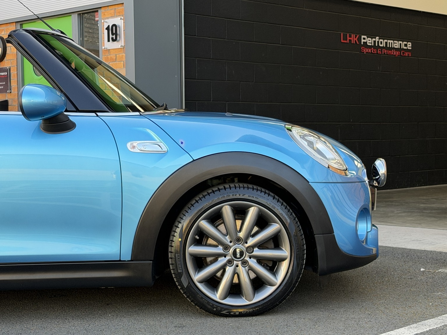 Used MINI Convertible 2017 for sale - 77977172: Photo 30