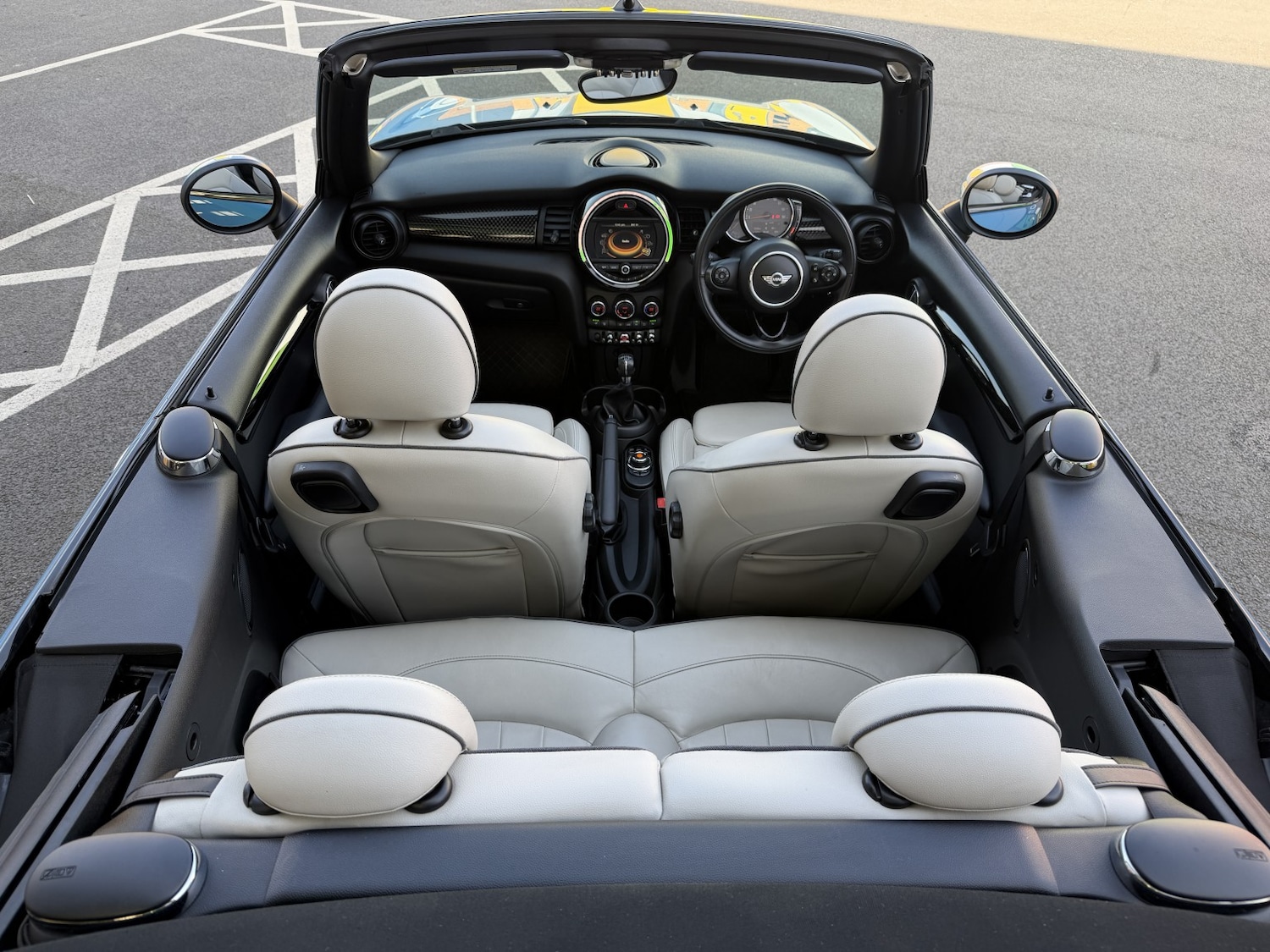 Used MINI Convertible 2017 for sale - 77977172: Photo 9