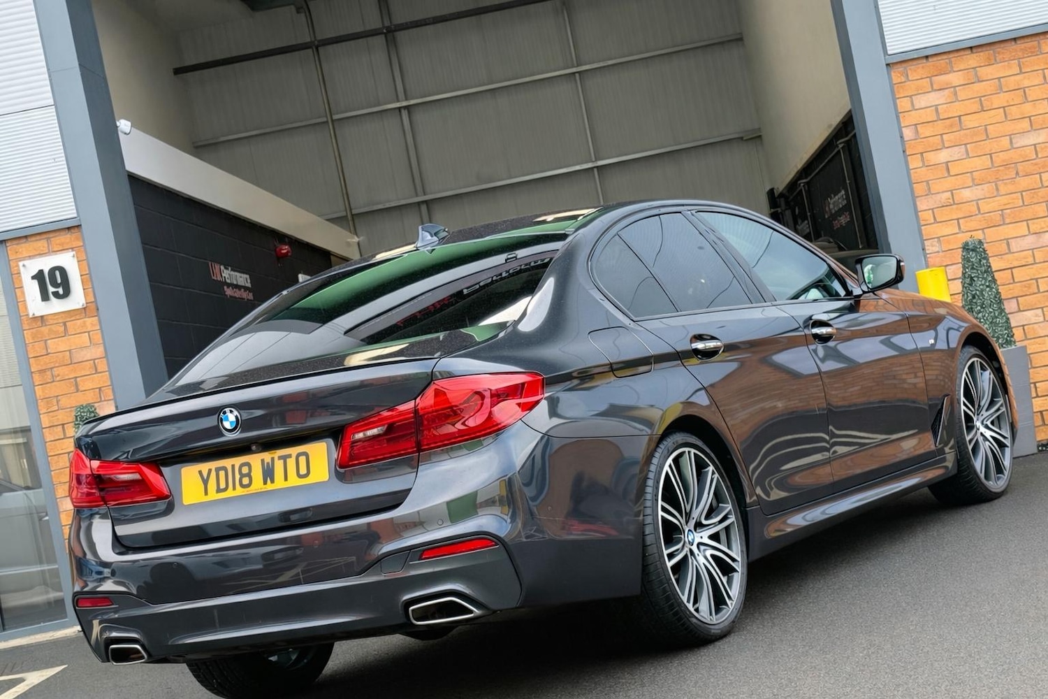 Used BMW 5 Series 2018 for sale - 77237035: Photo 11