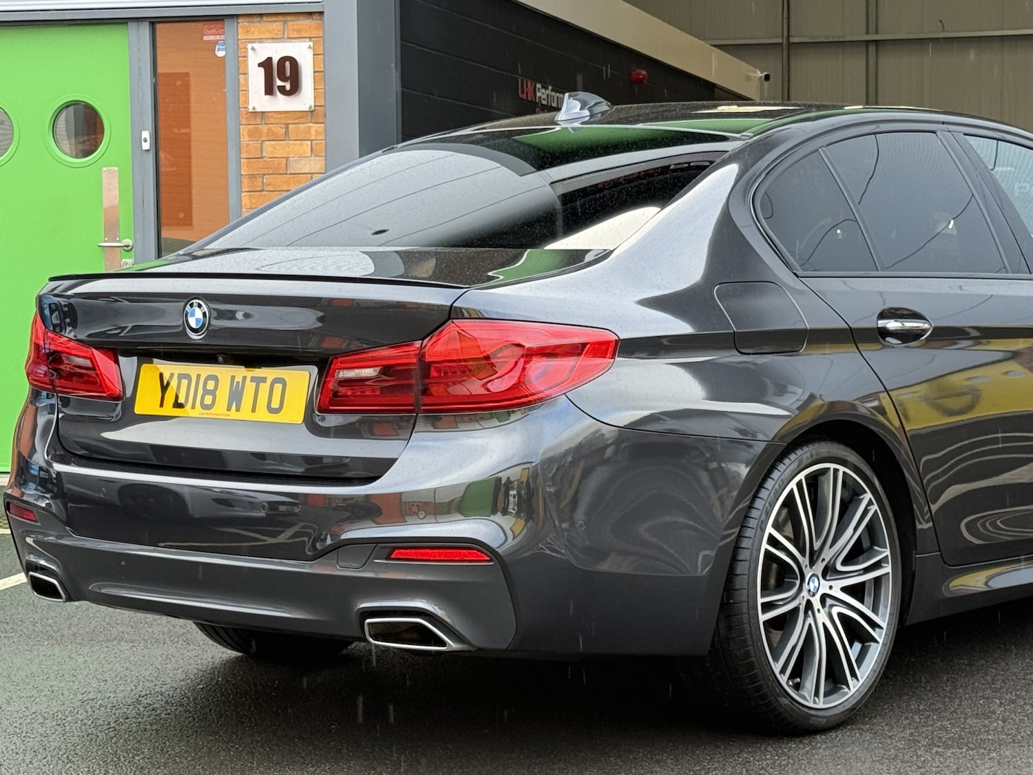 Used BMW 5 Series 2018 for sale - 77237035: Photo 13