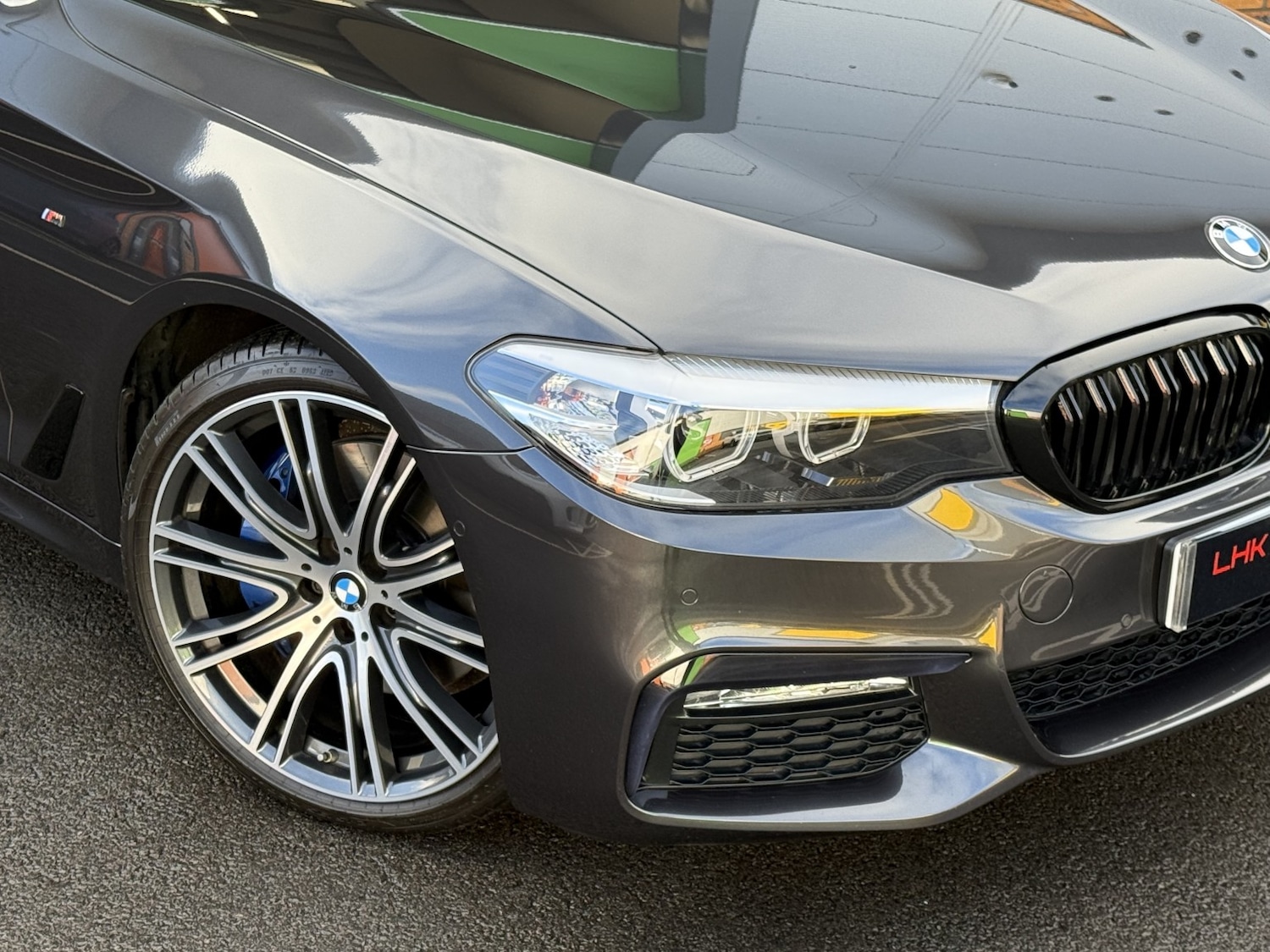 Used BMW 5 Series 2018 for sale - 77237035: Photo 2