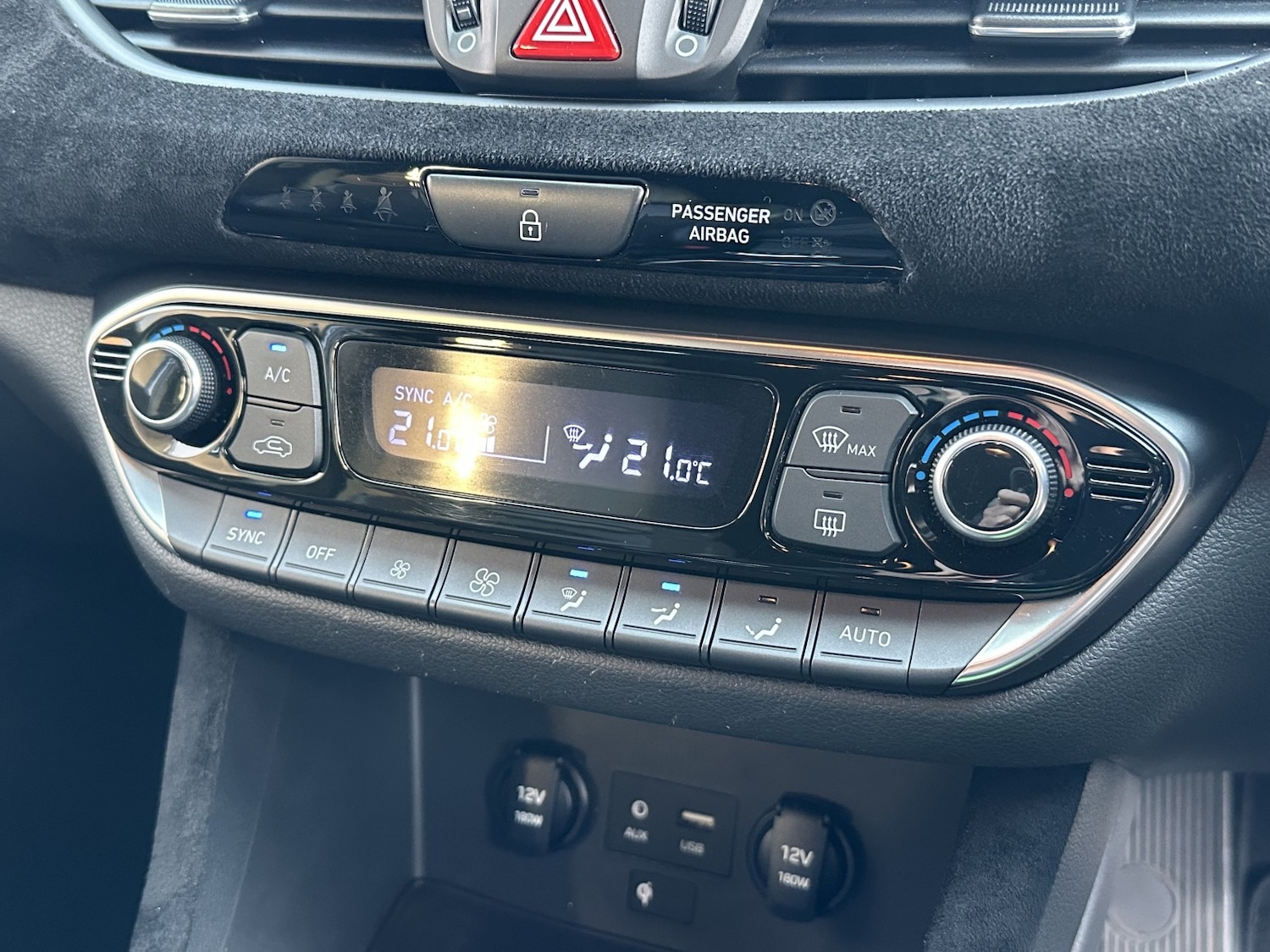 Used Hyundai i30 2020 for sale - 76963325: Photo 32