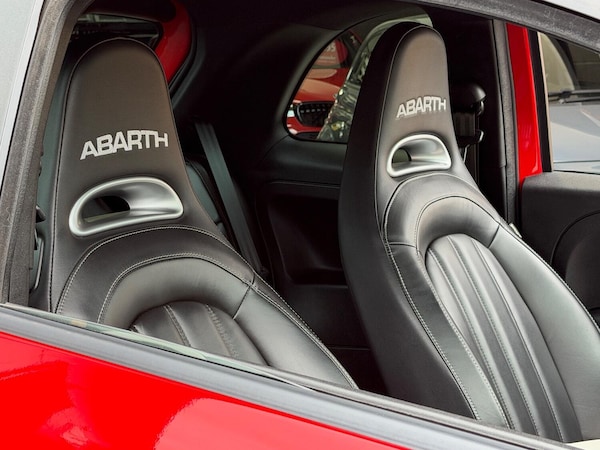 Used Abarth 595 2018 for sale - 76246233: Photo 8