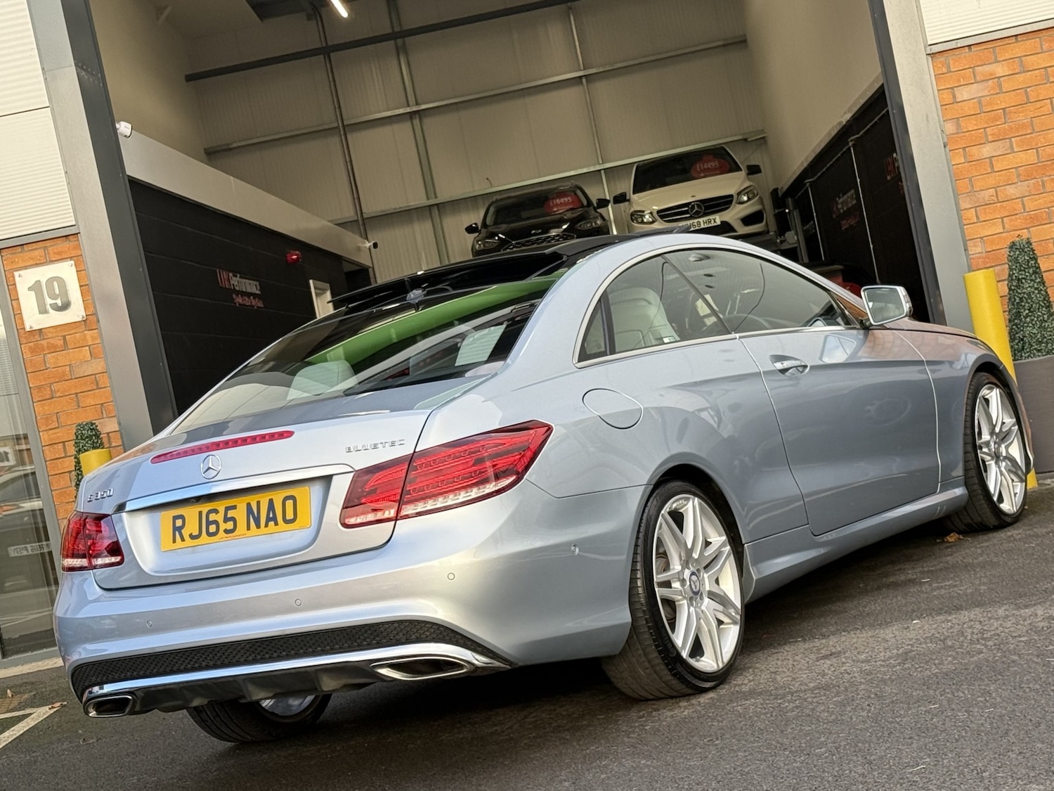 Used Mercedes-Benz E Class 2015 for sale - 77008092: Photo 11