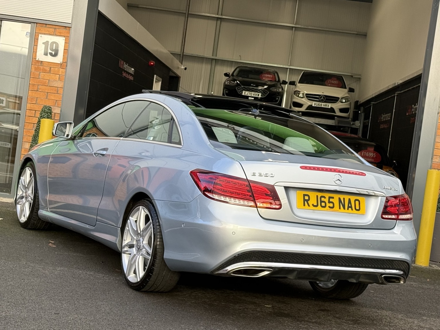 Used Mercedes-Benz E Class 2015 for sale - 77008092: Photo 9