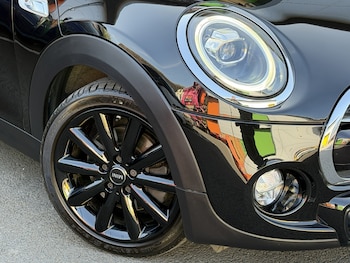 Used MINI Hatch 2018 for sale - 78345770: Photo