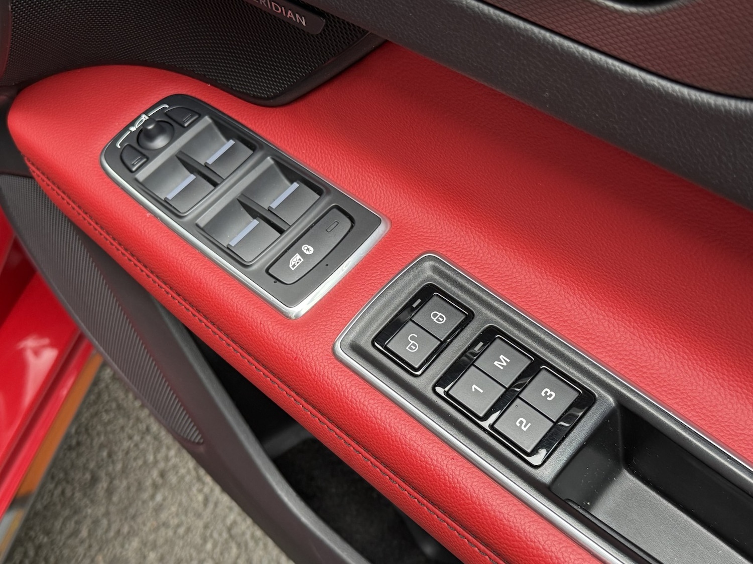 Used Jaguar XF 2016 for sale - 77562554: Photo 27