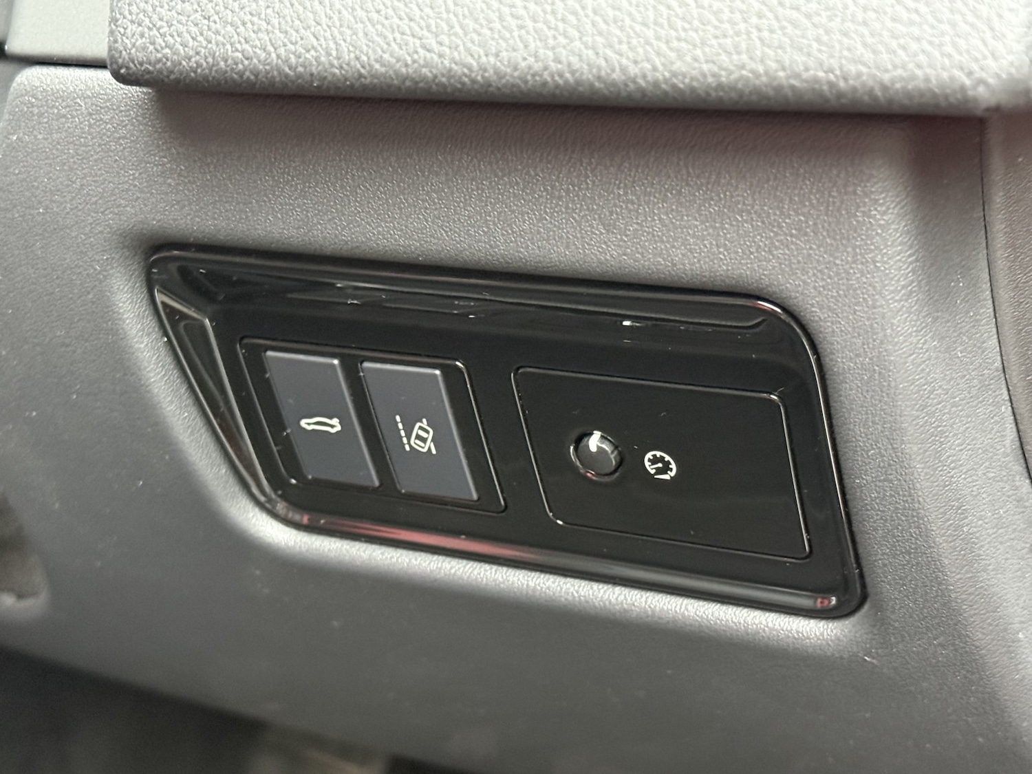 Used Jaguar XF 2016 for sale - 77562554: Photo 29