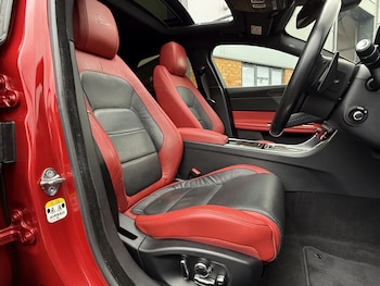 Used Jaguar XF 2016 for sale - 77562554: Photo