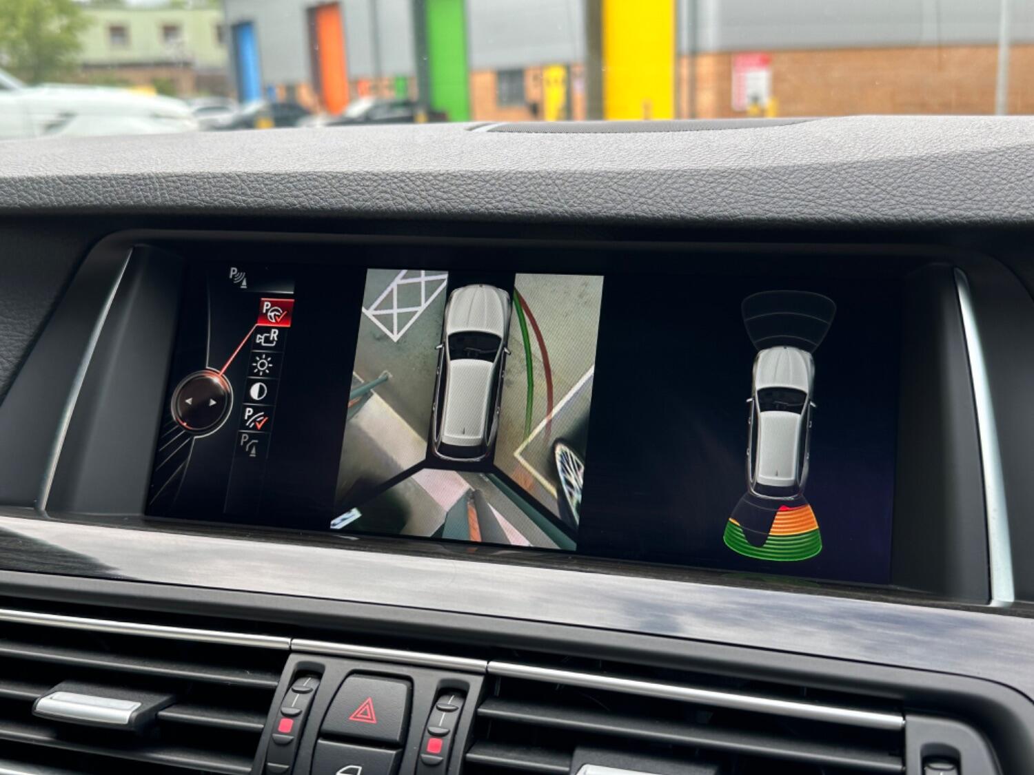 Used BMW 5 Series 2016 for sale - 77675651: Photo 17