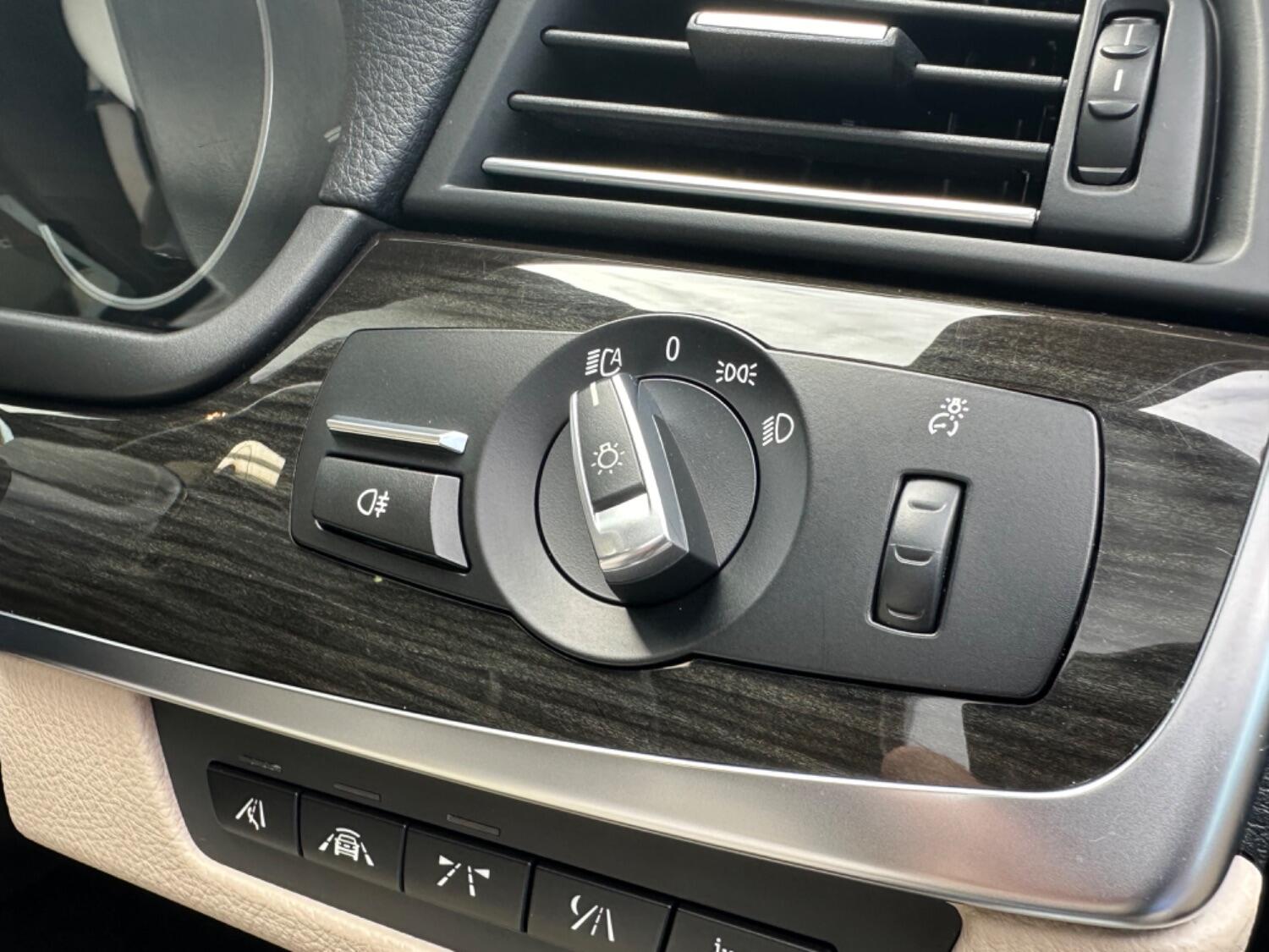 Used BMW 5 Series 2016 for sale - 77675651: Photo 38