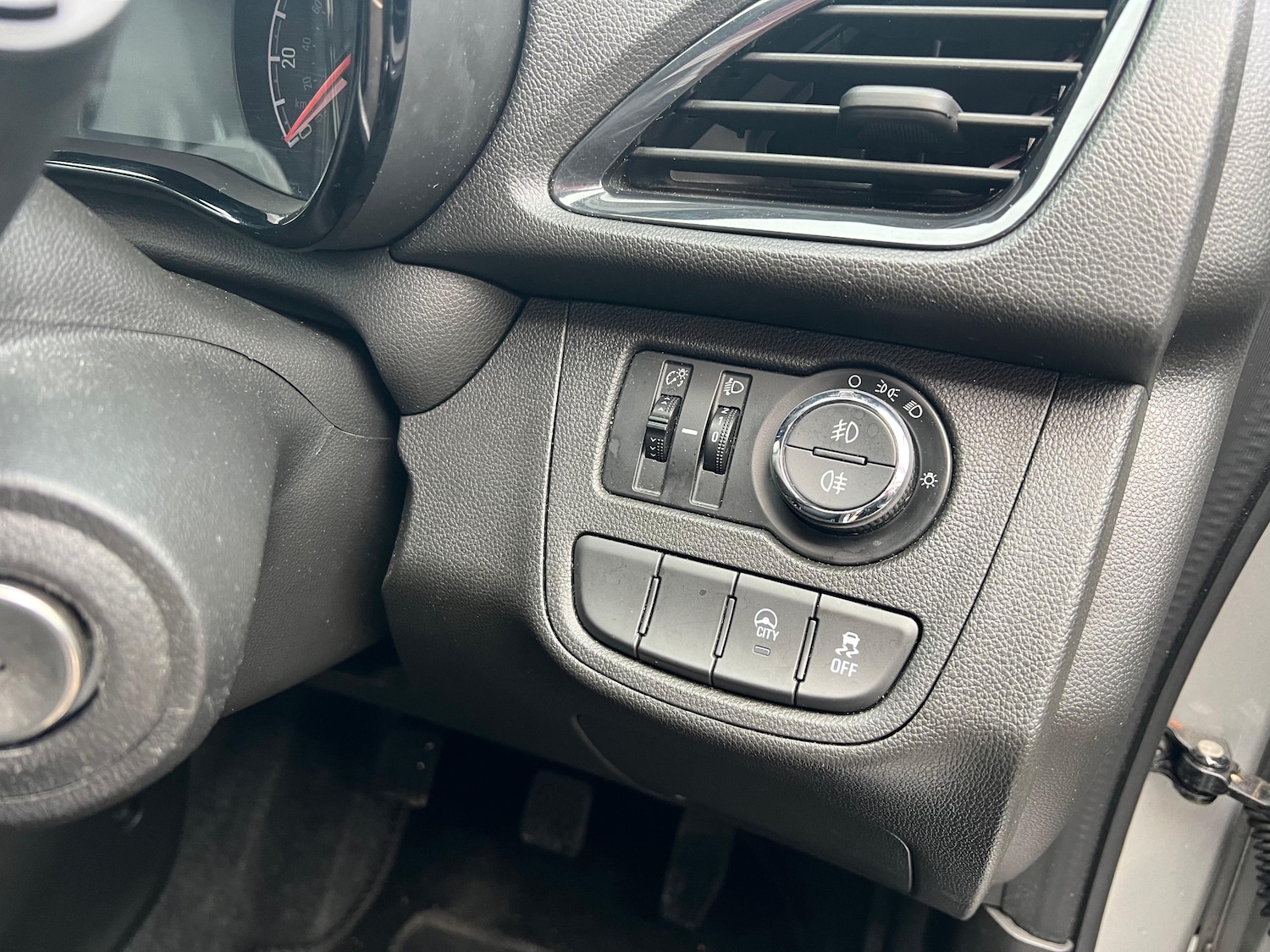 Used Vauxhall Viva for sale - 77701505: Photo 20