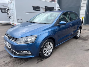 Used Volkswagen Polo 2015 for sale - 78122256: Photo