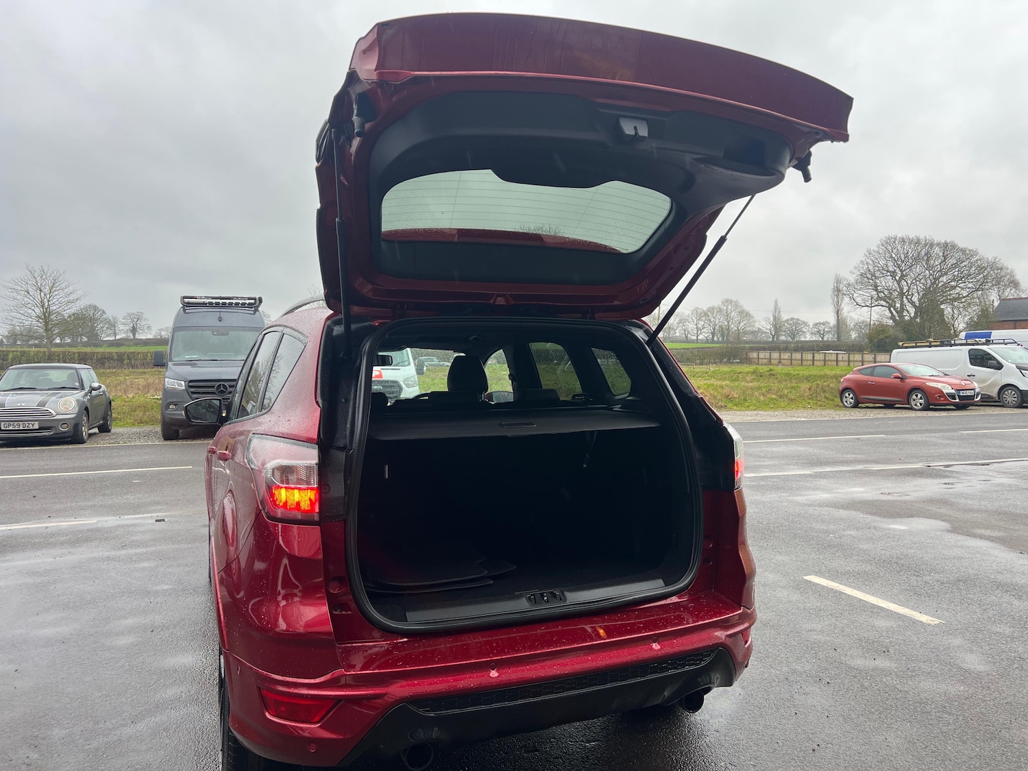 Used Ford Kuga 2017 for sale - 77460431: Photo 30