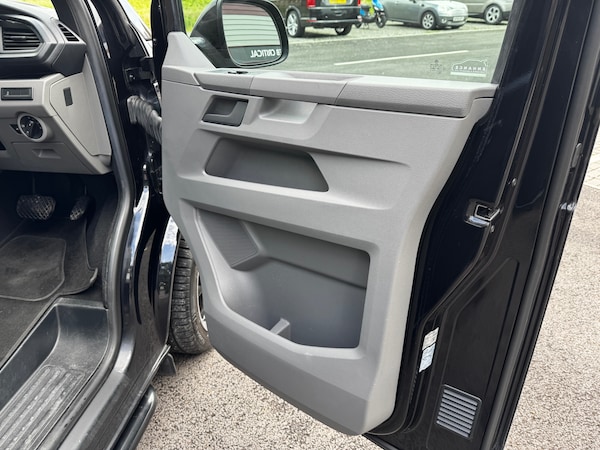 Used Volkswagen Transporter Shuttle 2020 for sale - 76172250: Photo 15