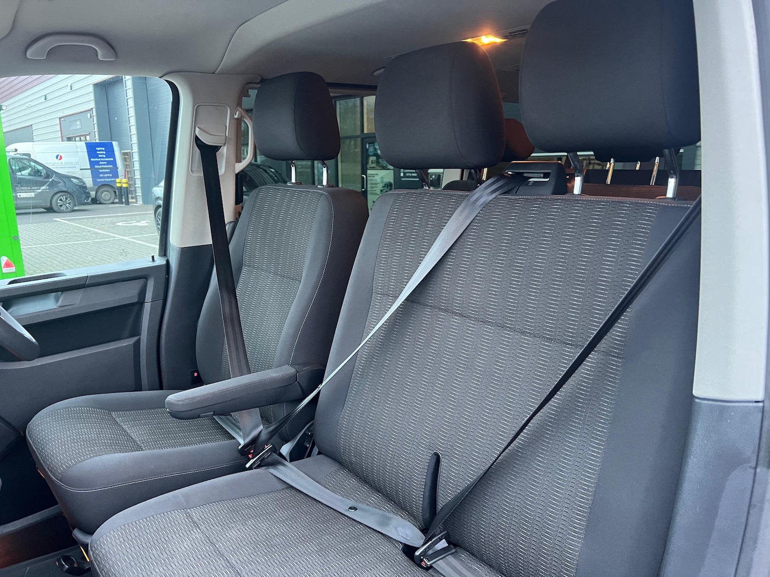 Used Volkswagen Transporter Shuttle 2019 for sale - 77373141: Photo 20