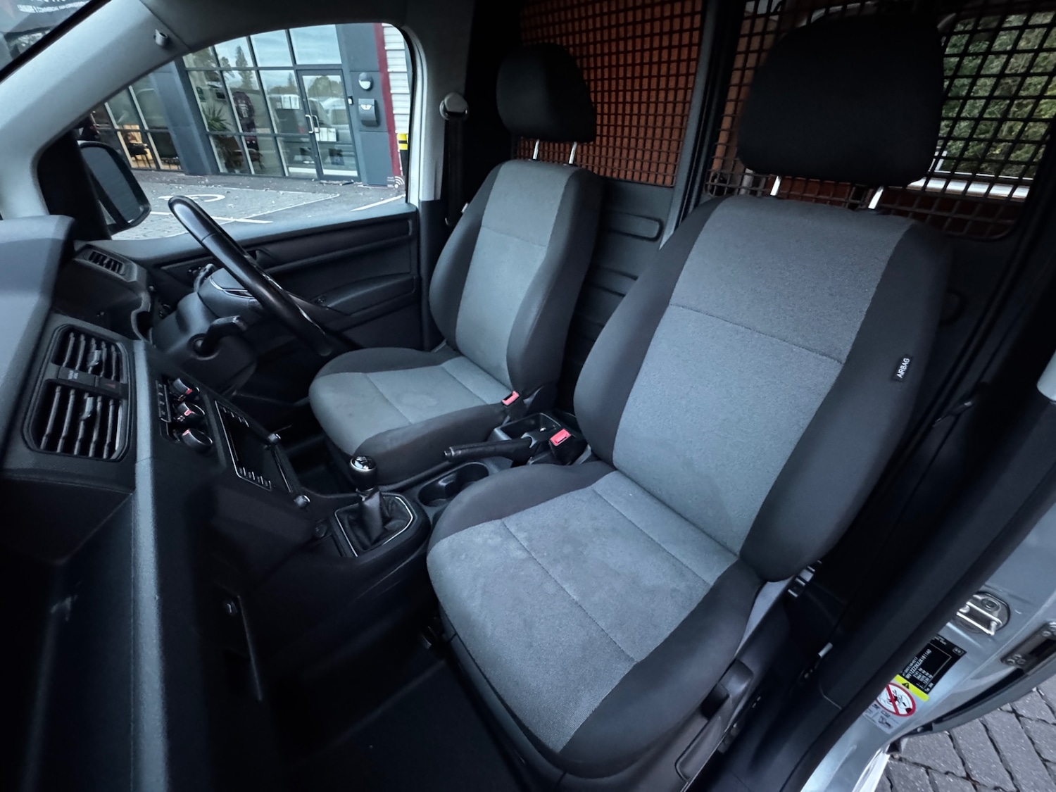 Used Volkswagen Caddy 2018 for sale - 76391577: Photo 27