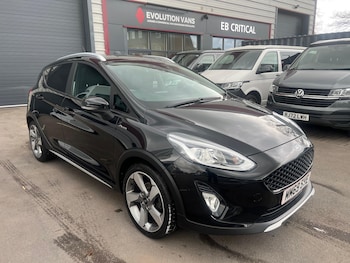 Used Ford Fiesta 2020 for sale - 78089400: Photo