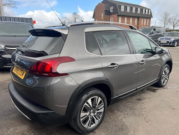 Used Peugeot 2008 2016 for sale - 78022381: Photo