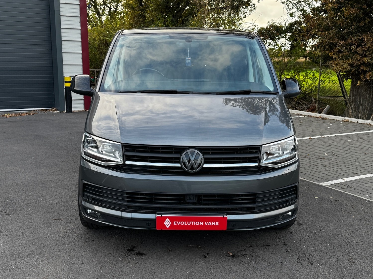 Used Volkswagen Transporter 2019 for sale - 77270686: Photo 2