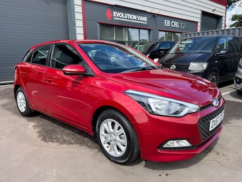 Used Hyundai i20 2017 for sale - 79603164: Photo