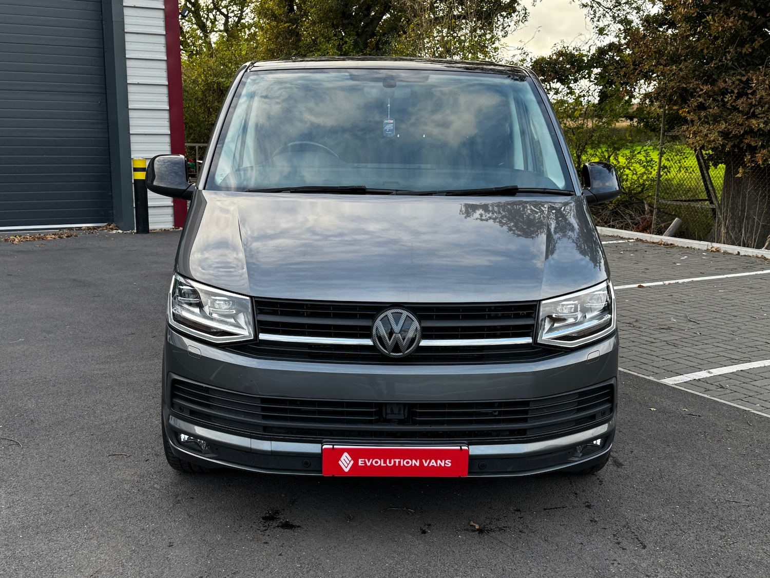 Used Volkswagen Transporter 2019 for sale - 77179966: Photo 2