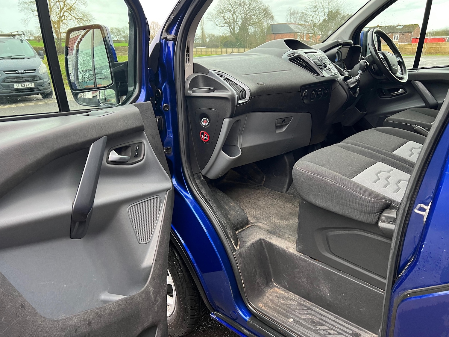 Used Ford Transit Custom 2015 for sale - 77631396: Photo 10