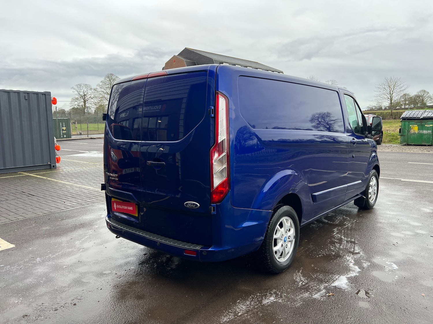 Used Ford Transit Custom 2015 for sale - 77631396: Photo 4