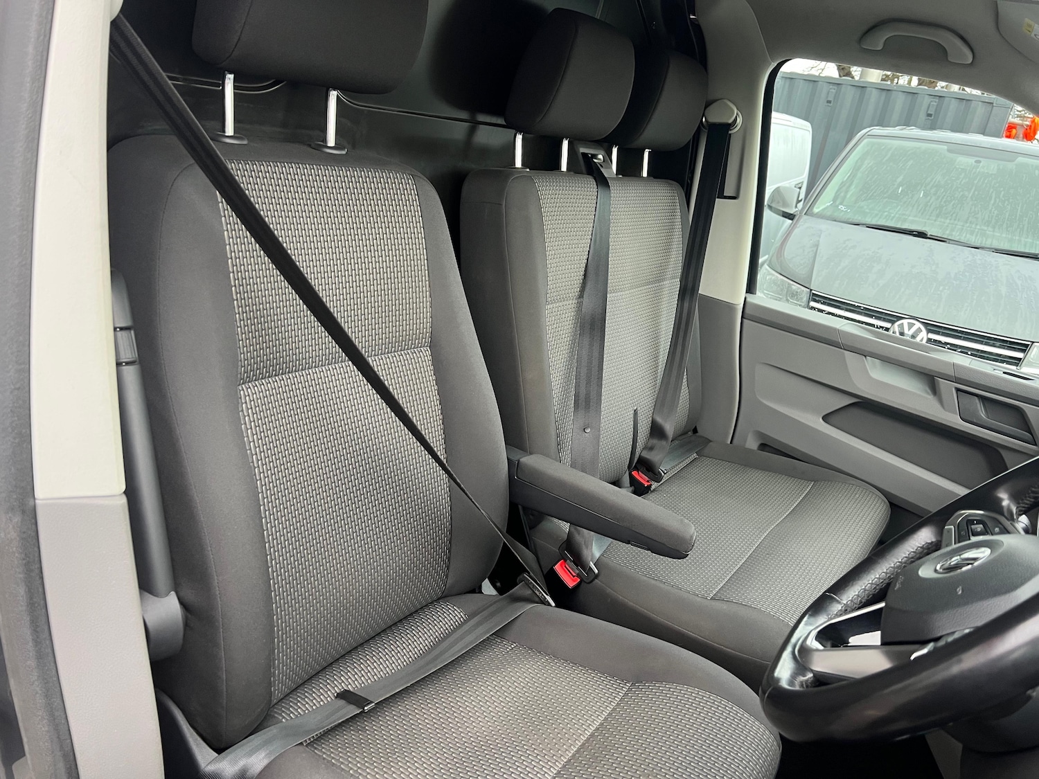 Used Volkswagen Transporter 2020 for sale - 77408907: Photo 11