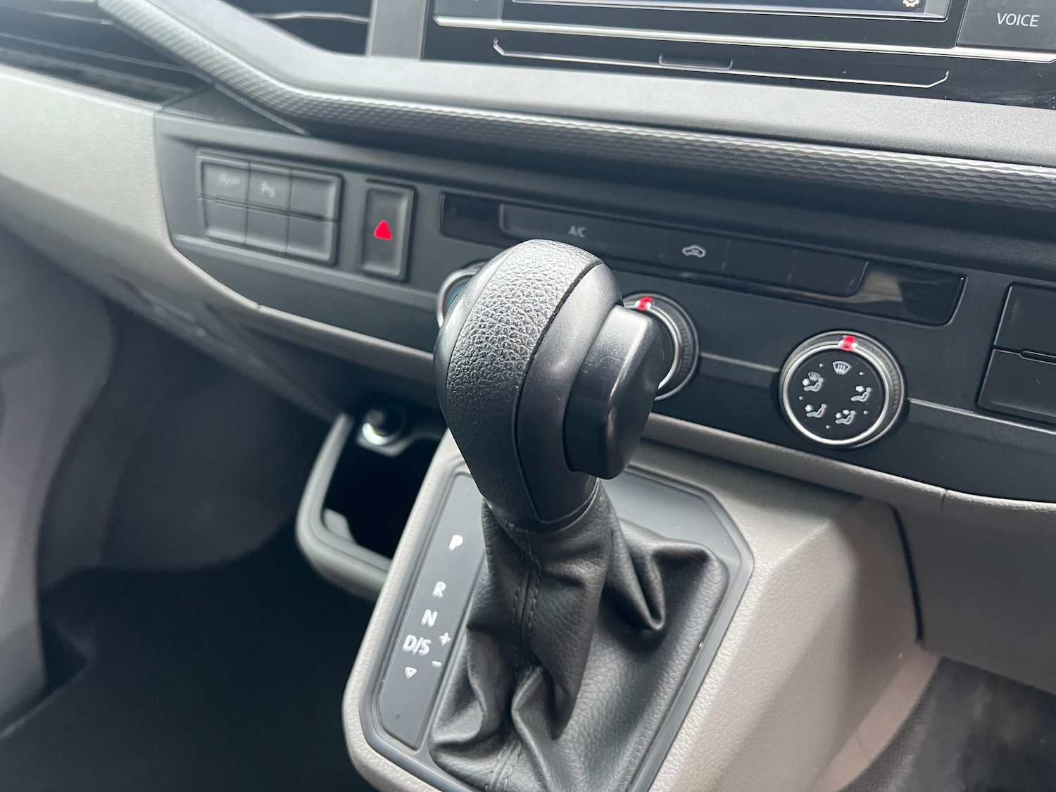 Used Volkswagen Transporter 2020 for sale - 77408907: Photo 15