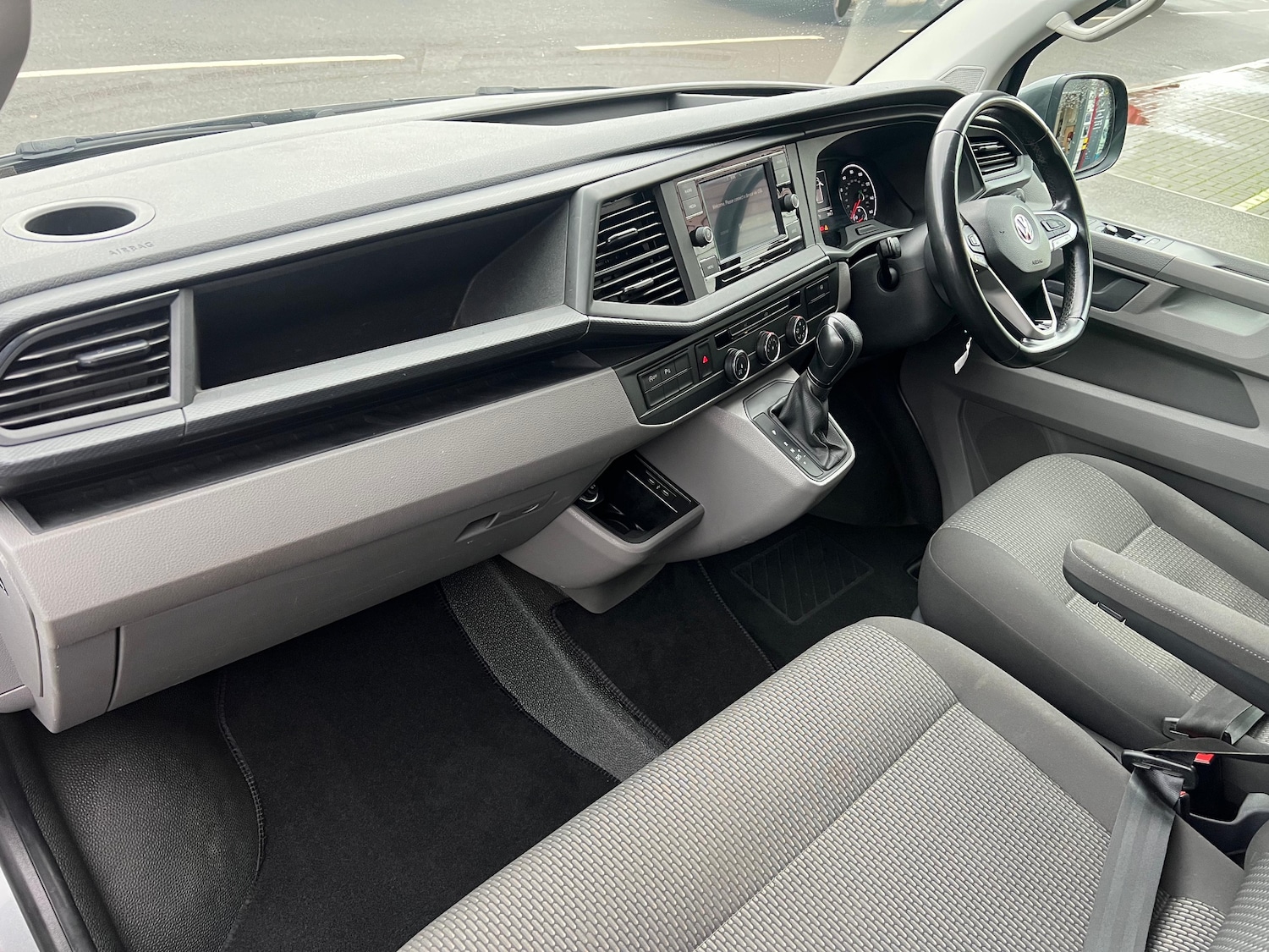 Used Volkswagen Transporter 2020 for sale - 77408907: Photo 20